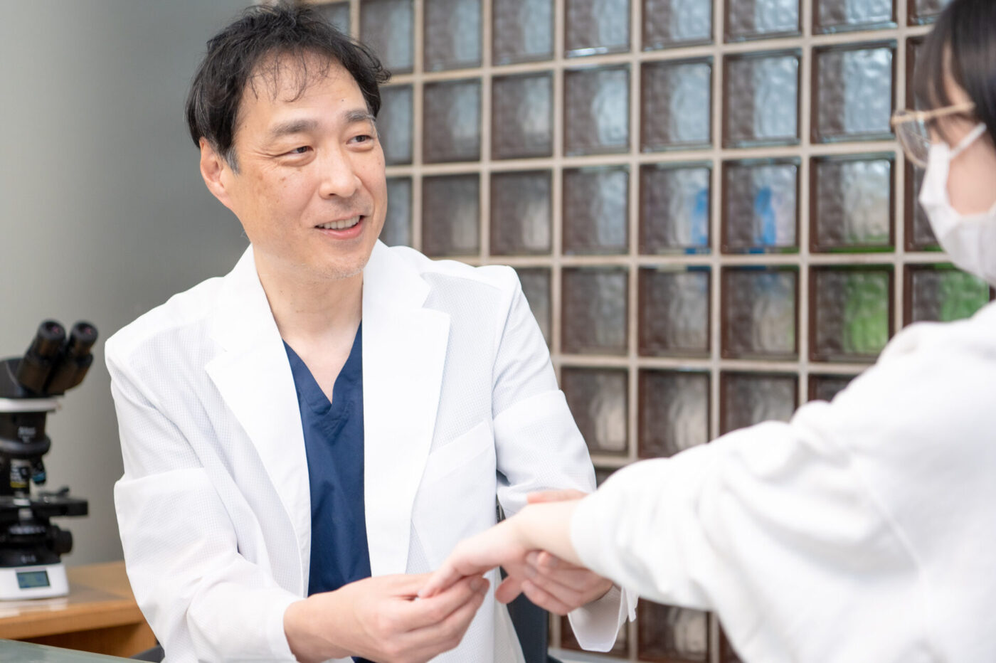 日本皮膚科学会認定専門医による診療